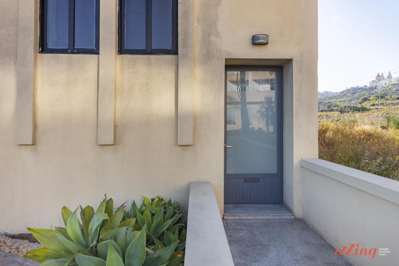Beachfront 2 Bedroom Holiday Home Is-Sellum 外观 照片