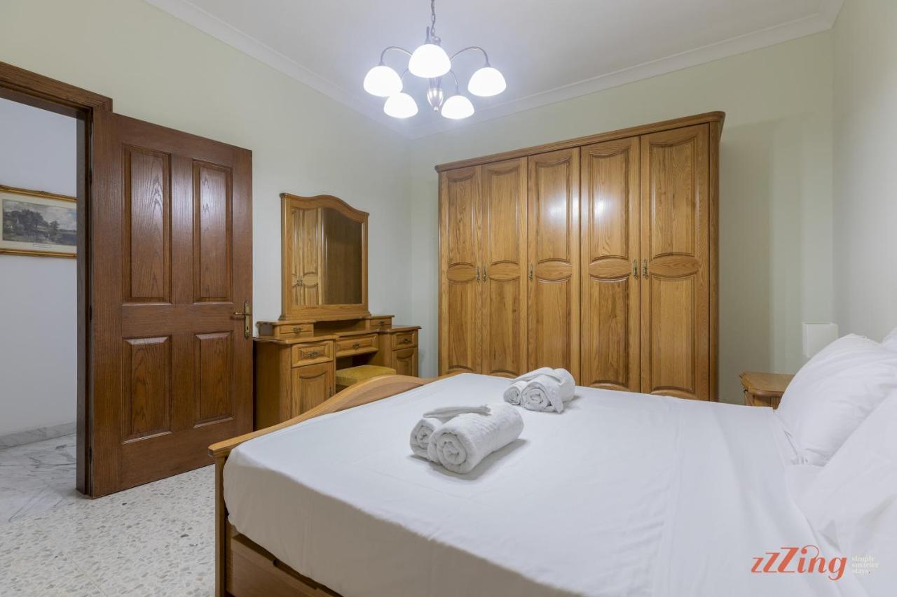 Beachfront 2 Bedroom Holiday Home Is-Sellum 外观 照片